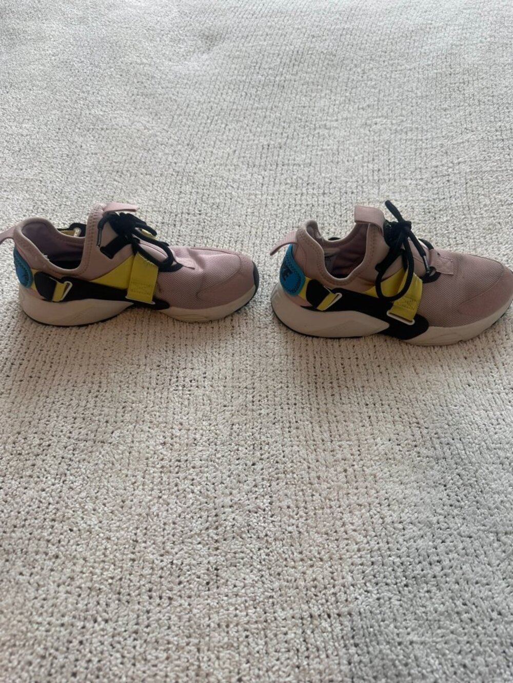 Nike Huarache City Low Plum Chalk